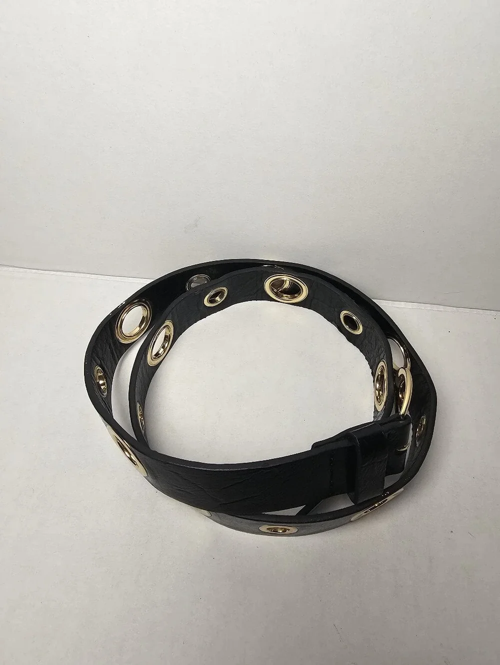 Topshop Black Leather Grommet Belt with Gold Buckle Size XS/S Womens